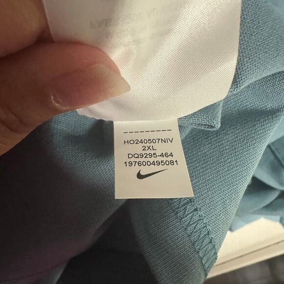 NEW Nike Men's Premium Essentials Pocket T-Shirt Blue Size XXL - Picture 9 of 10